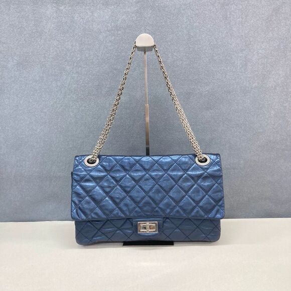 Chanel Women Pre-Loved Bag Very Good Condition - Picture 1 of 8